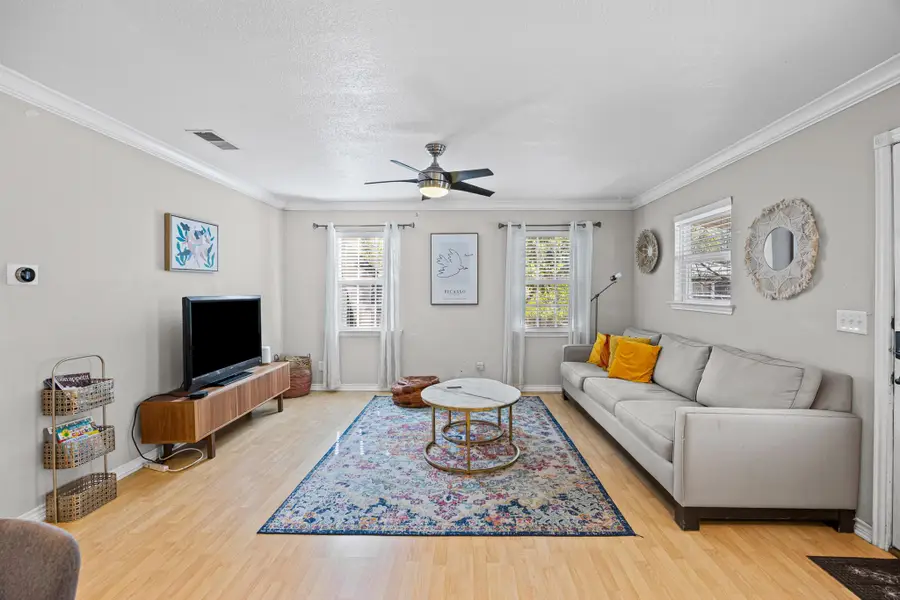 1137 Richardine Ave, Austin, TX 78721 - #2