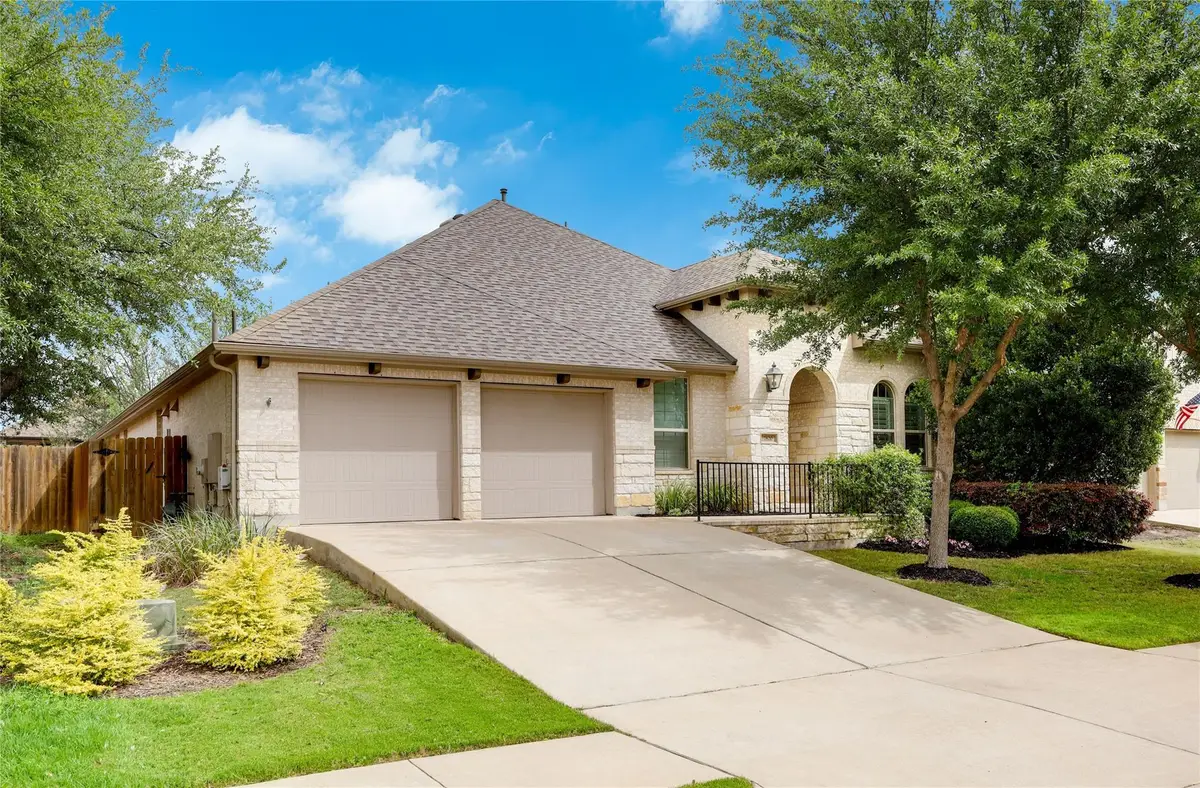 7820 Turnback Ledge Trl, Lago Vista, TX 78645 - #1