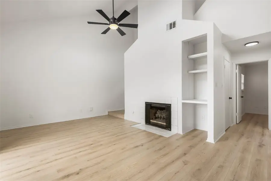 923 E 41st St #201, Austin, TX 78751 - #2