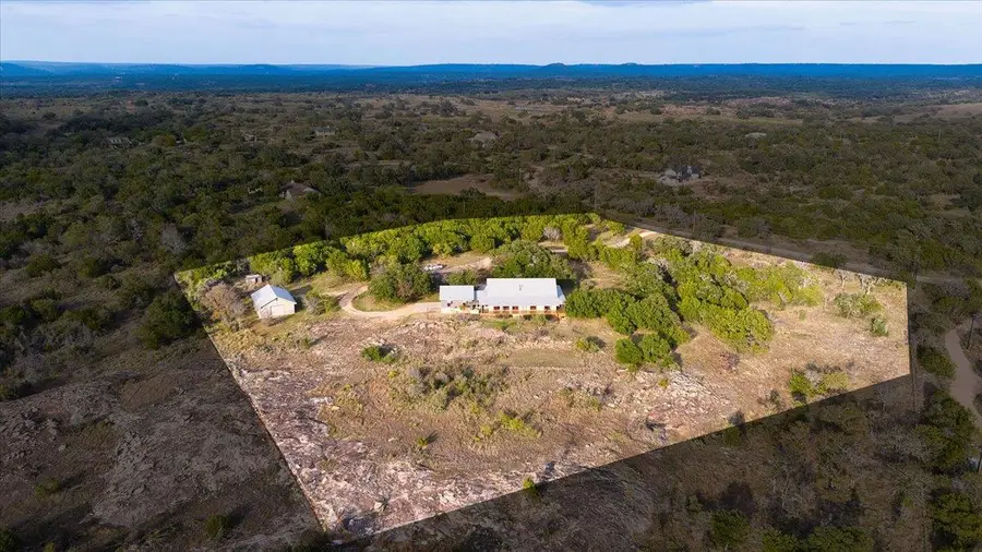 1250 Rocky Hollow Dr, Burnet, TX 78611 - Image #2