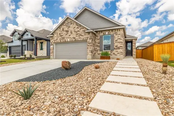 125 Drifter Ln, Jarrell, TX 76537