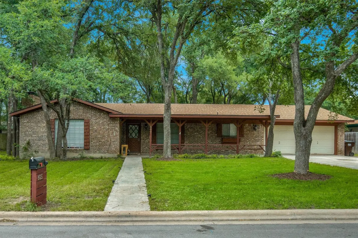 605 Quail Creek Dr, Round Rock, TX 78664 - #1