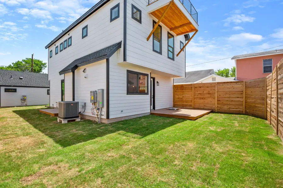 1606 Harvey St #1, Austin, TX 78702 - Image #3