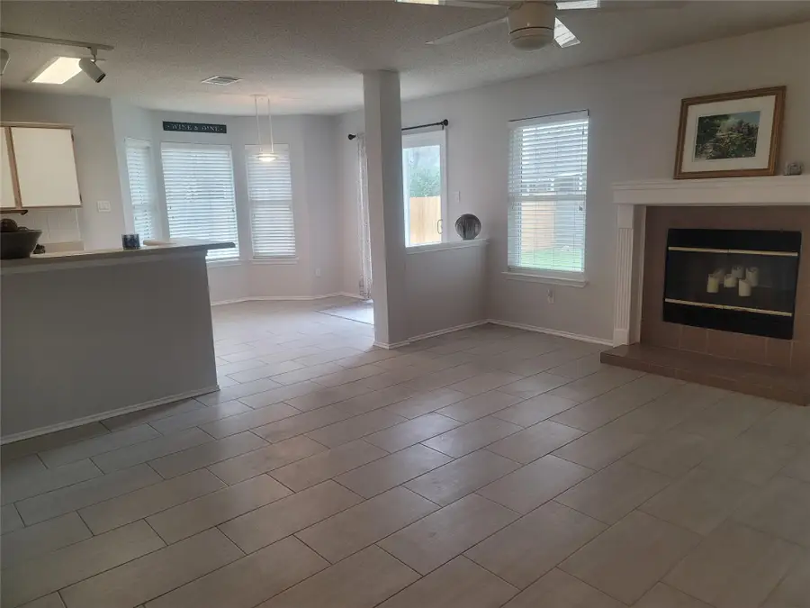 1805 Timber Ridge Dr, Cedar Park, TX 78613 - #3