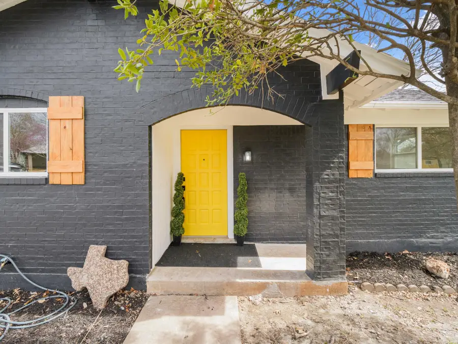 8401 Staunton Dr, Austin, TX 78758 - #2