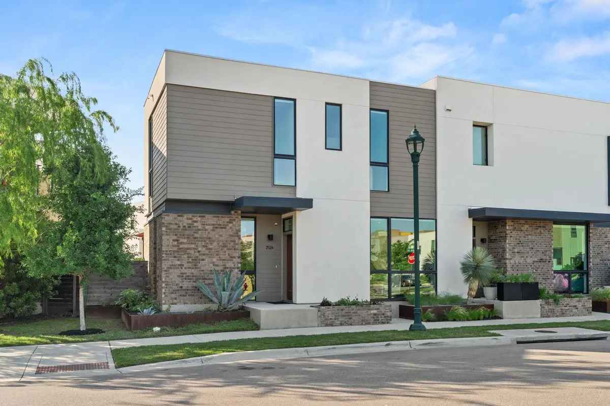 2524 Doc Reeves St, Austin, TX 78723 - Image #1