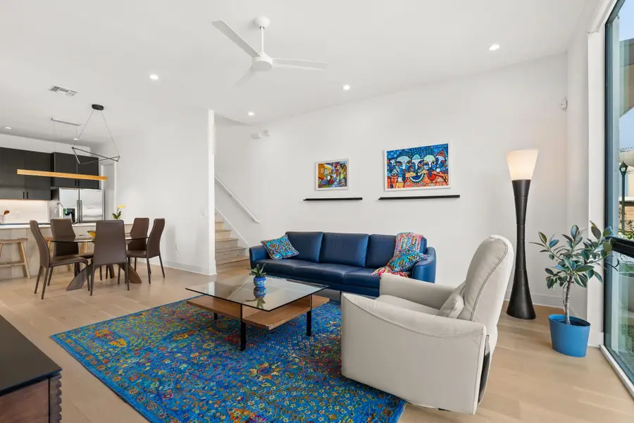 2524 Doc Reeves St, Austin, TX 78723 - Image #3