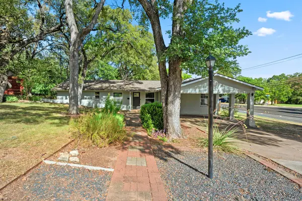 5100 Plumas Ln, Austin, TX 78745