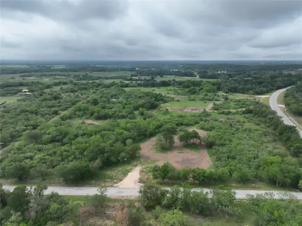150 Pumper Rd, Luling, TX 78648