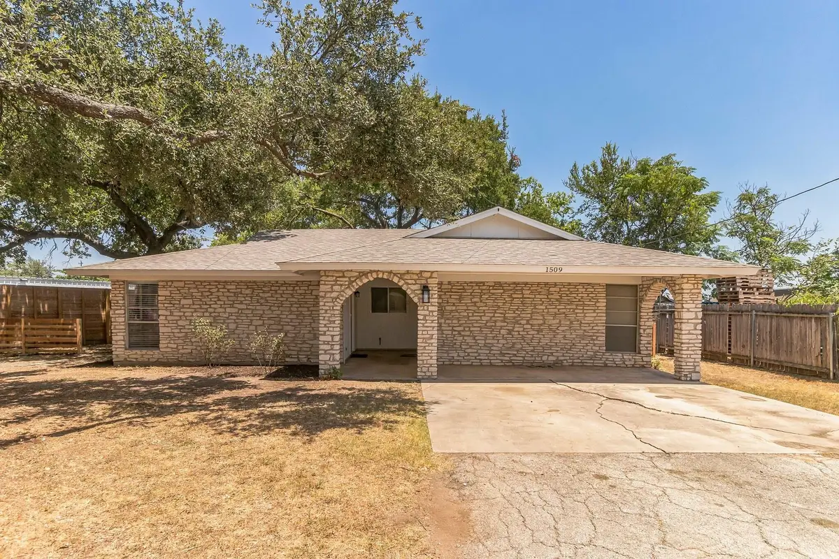 1509 Park Ln, Georgetown, TX 78628 - #1