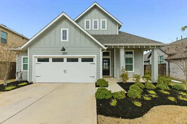 1209 Bluewood Bnd, Leander, TX 78641