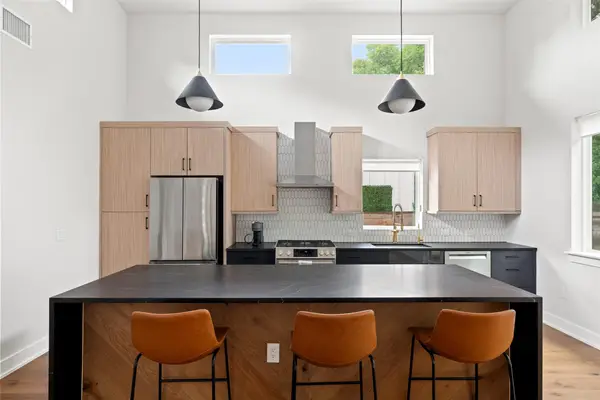 2713 Stacy Ln #2, Austin, TX 78704