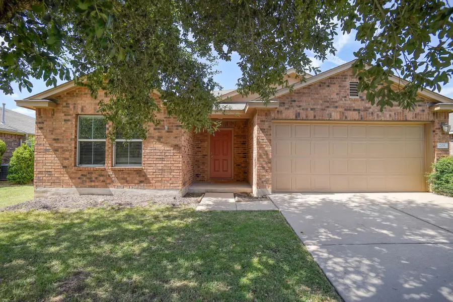 208 Wild Cat Dr, Bastrop, TX 78602 - #2