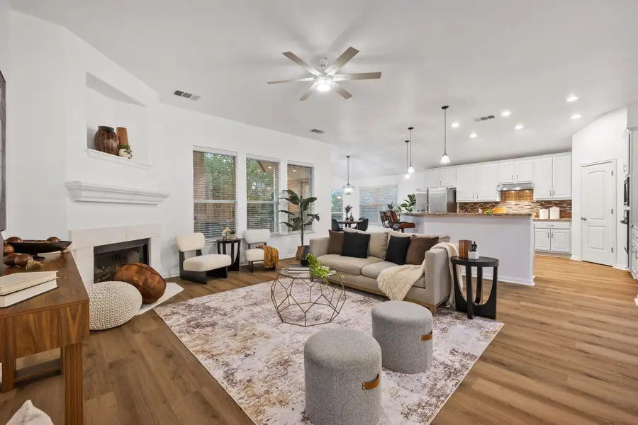 545 Manchester Ln, Austin, TX 78737 - #3