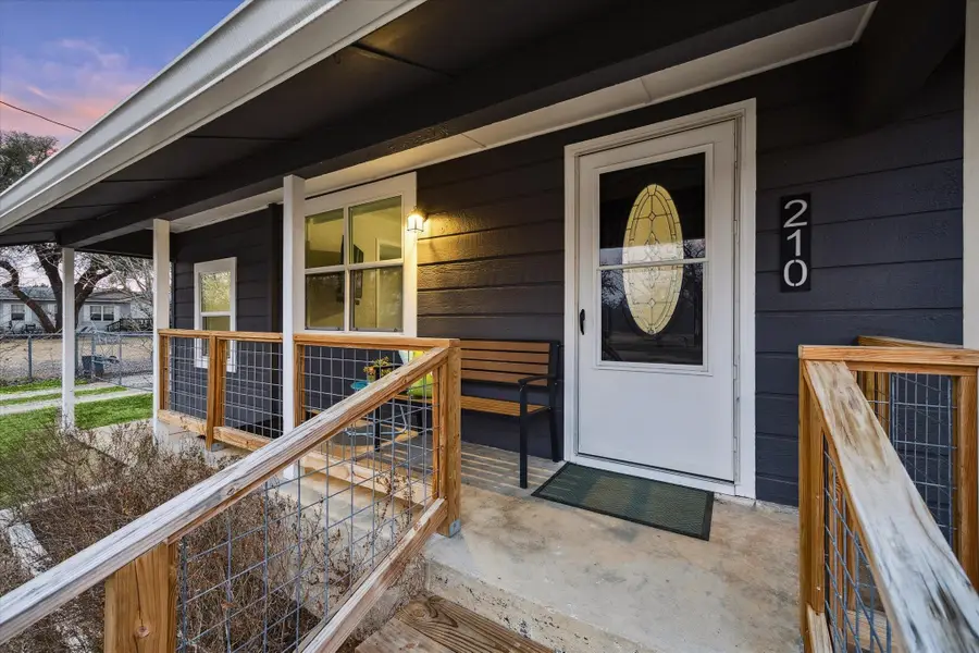 210 Fallwell St, Liberty Hill, TX 78642 - Image #3
