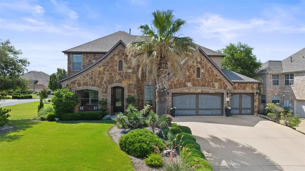 201 Aria Dr, Lakeway, TX 78738 - Image #1