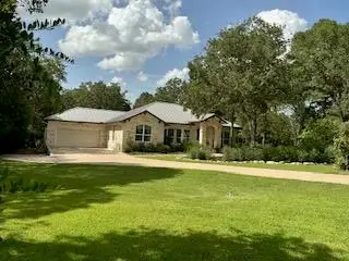 118 Loblolly Dr, Elgin, TX 78621 - #2