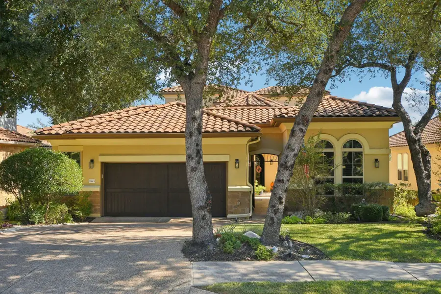 11613 Shadestone Ter, Austin, TX 78732 - #2