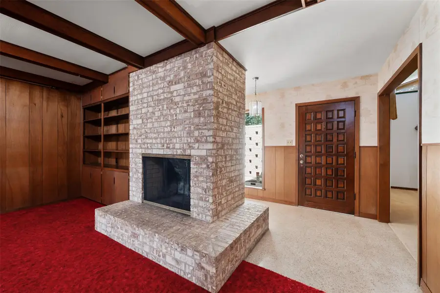 821 Central Ave, Elgin, TX 78621 - Image #3