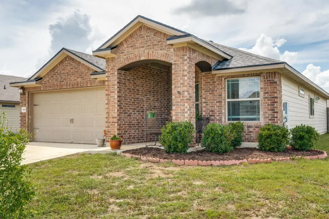 1618 Woodlands Dr, Kyle, TX 78640 - #1
