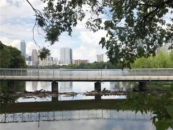 500 E Riverside Dr #154, Austin, TX 78704