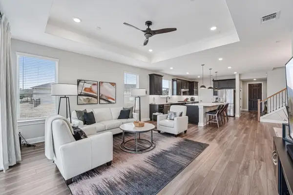 207 Bellows St, Georgetown, TX 78633