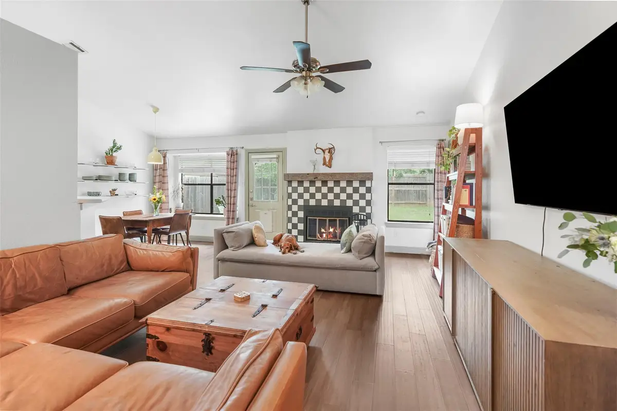 7912 Tiffany Dr, Austin, TX 78749 - #1