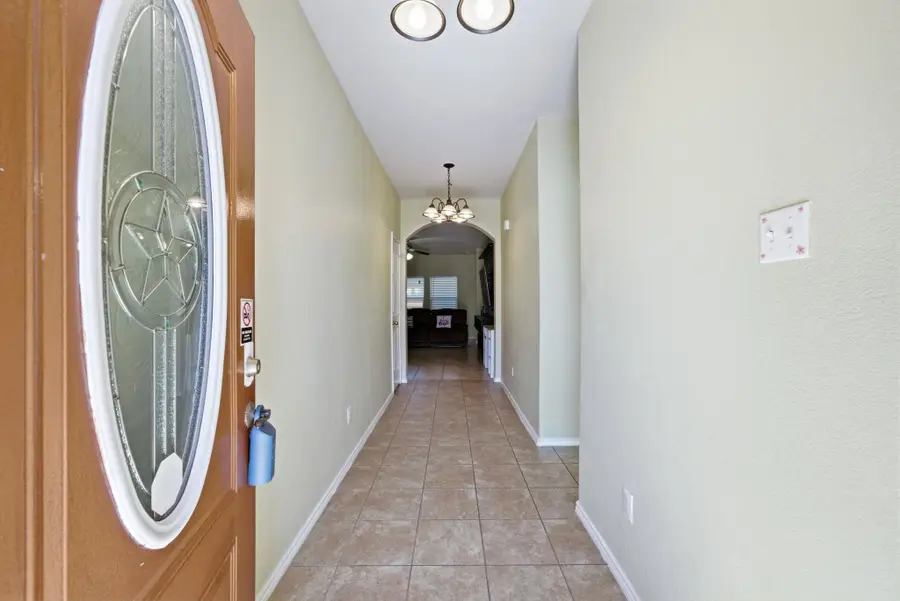 117 Hematite Ln, Jarrell, TX 76537 - #3