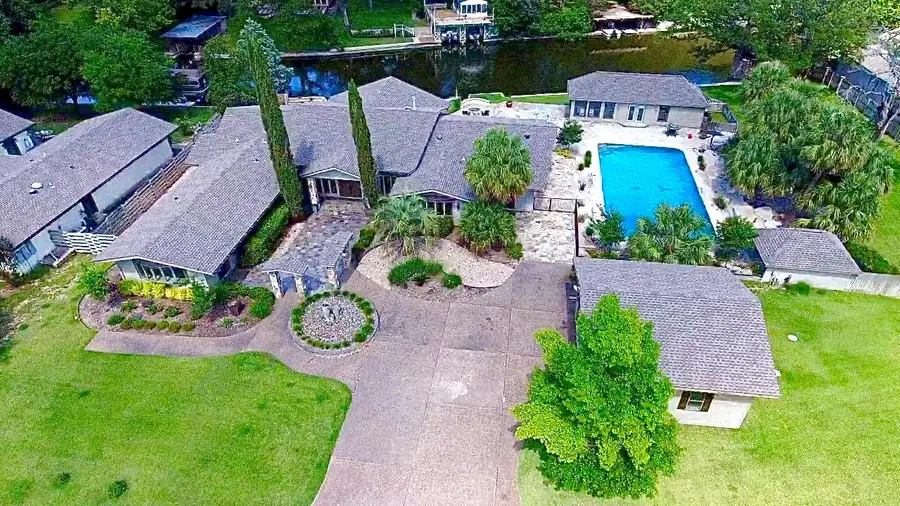 311 Oleander Dr, Marble Falls, TX 78654 - #2