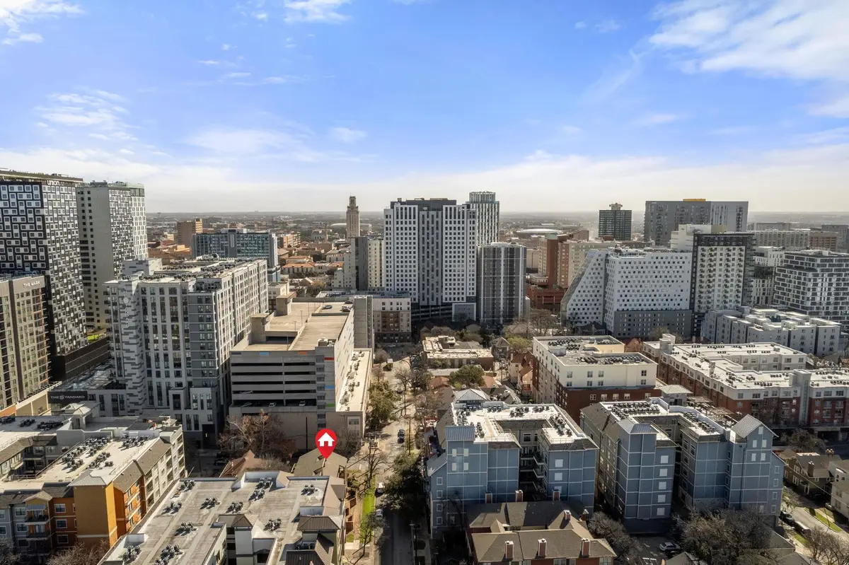 2210 Pearl St #301, Austin, TX 78705 - #1