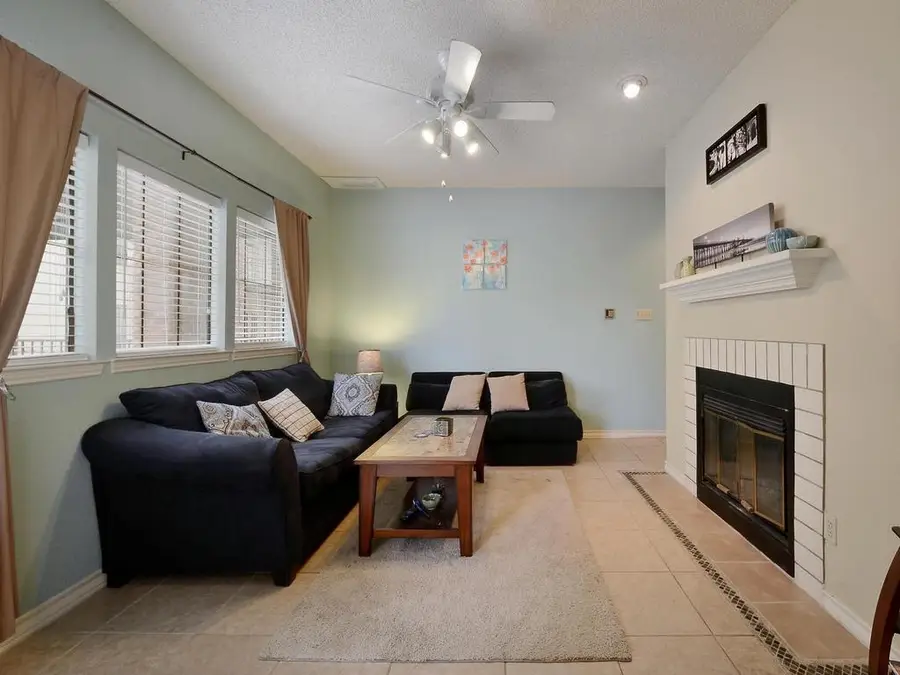 3001 Cedar St #117, Austin, TX 78705 - Image #2