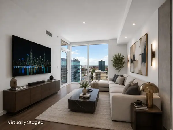 313 W 17th St #1803, Austin, TX 78701