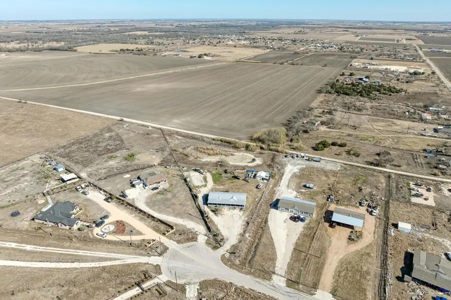 20113 Maynard Ct, Coupland, TX 78615 - #2