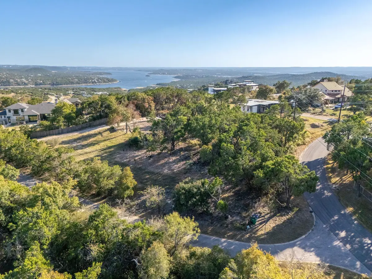 9003 & 9007 Grandview Dr, Jonestown, TX 78645 - Image #1