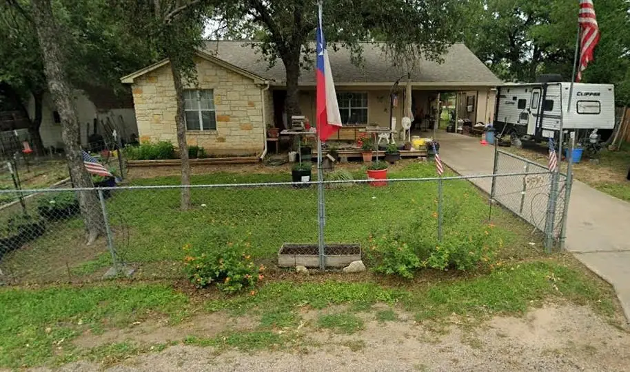 652 Pecan Ln, Cottonwood Shores, TX 78657 - #1