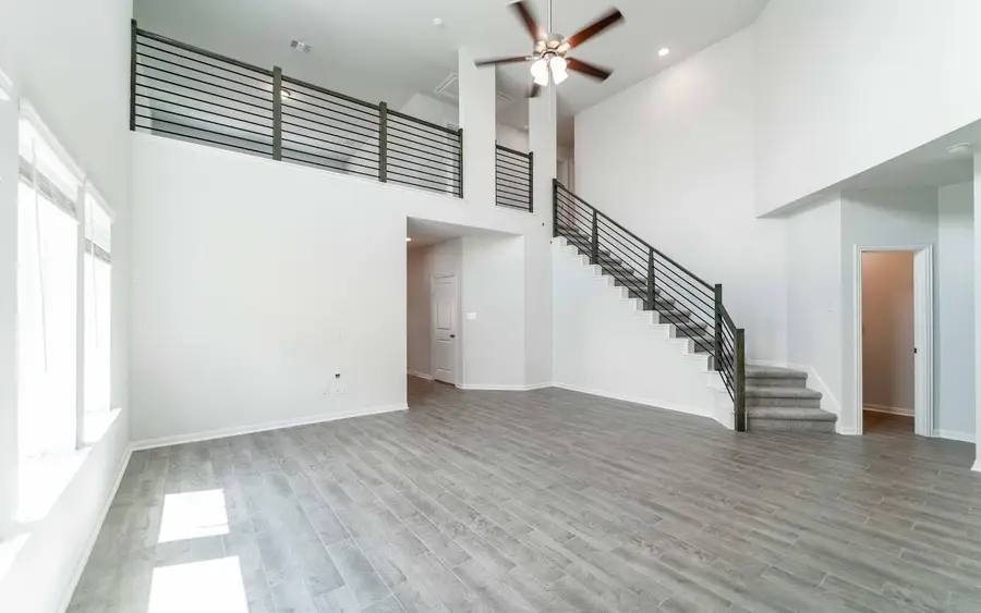 1216 Sweden, Seguin, TX 78155 - Image #3