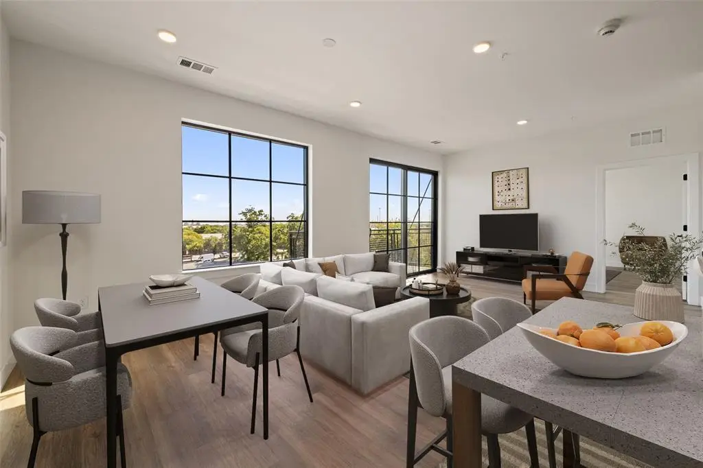4315 S Congress Ave #332, Austin, TX 78745 - #1