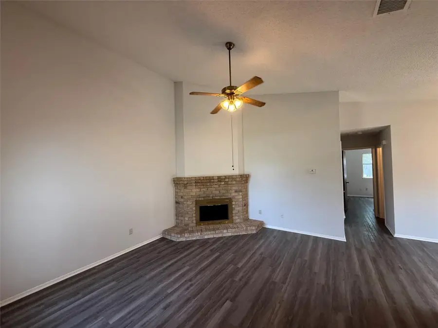416 Greenlawn Blvd, Round Rock, TX 78664 - #2