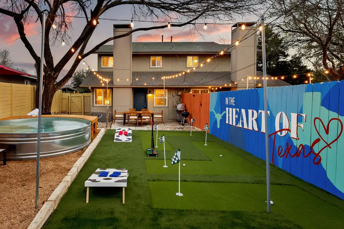 2418 Burleson Ct, Austin, TX 78741 - #1