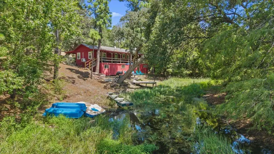 463 Clear Lake Dr, La Grange, TX 78945 - #3