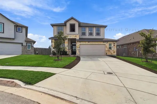 1056 Slight St, New Braunfels, TX 78130