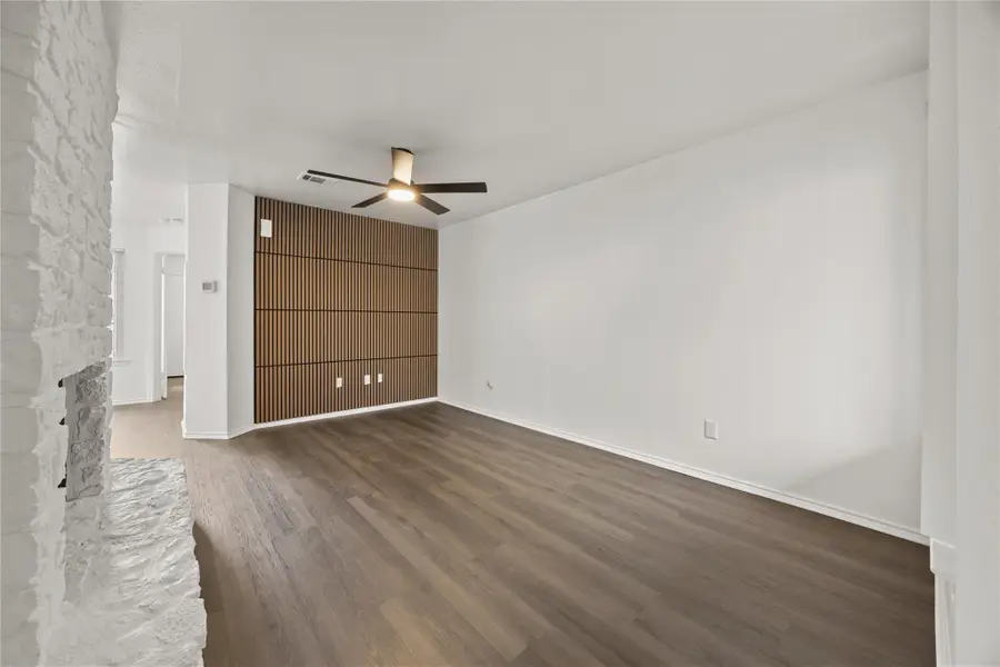 1750 Timber Ridge Rd #101, Austin, TX 78741 - #2
