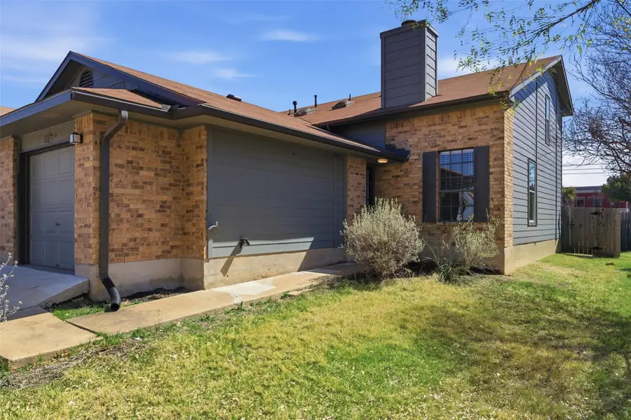 317/319 Rawhide Loop, Round Rock, TX 78681 - #2