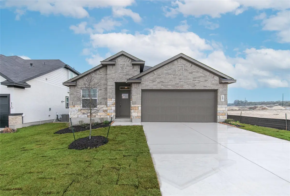 25525 Flora Bella Ln, Elgin, TX 78621 - #1