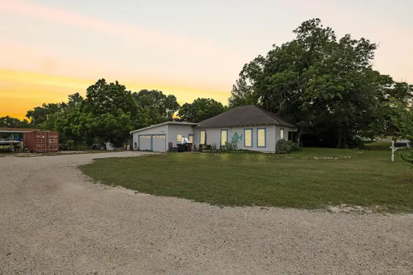 103 E Willis St, Leander, TX 78641