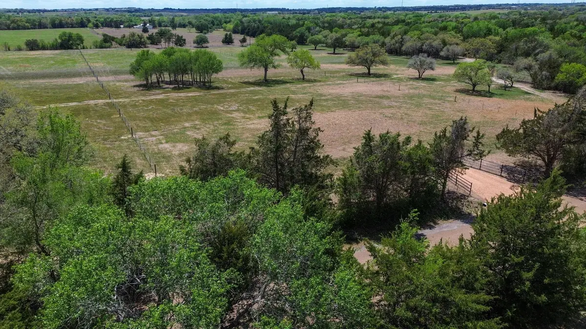 2112 (Tract #4) Baca Loop, Flatonia, TX 78941 - #1