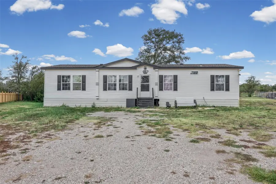 120 Mimosa Rd, Dale, TX 78616 - #2
