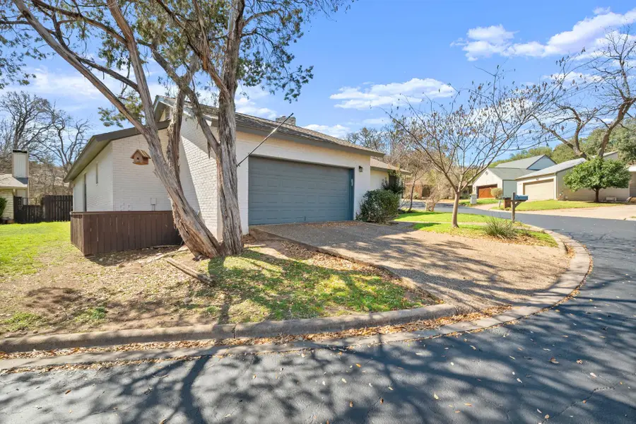 6107 Gardenridge Holw, Austin, TX 78750 - #2
