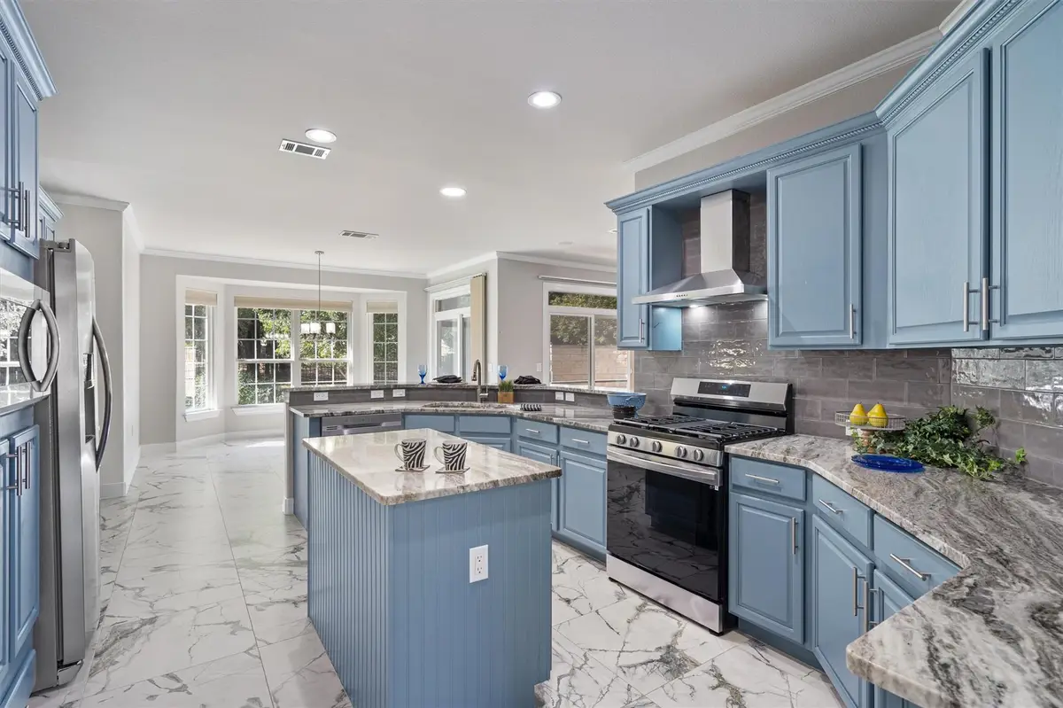 302 Armstrong Dr, Georgetown, TX 78633 - #1