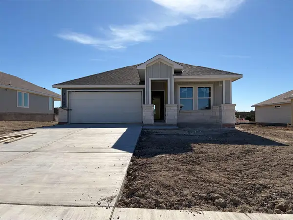 305 Gristmill Rd, Burnet, TX 78611